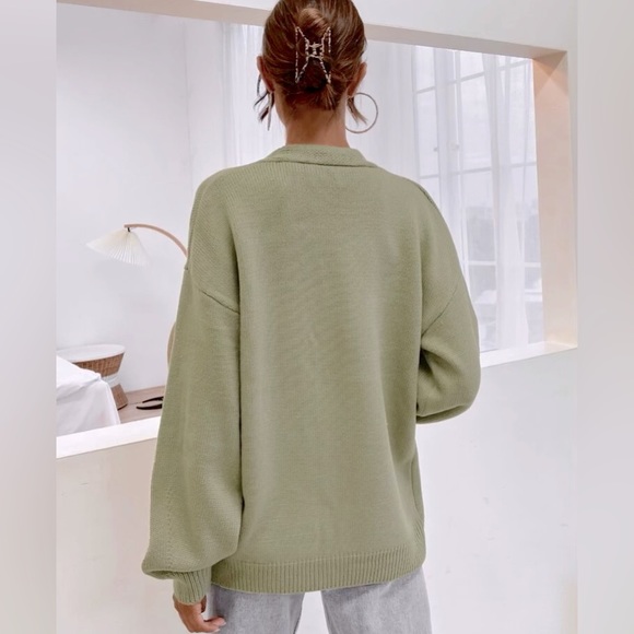 NWOT Women’s Green Cardigan - XL - Picture 3 of 8